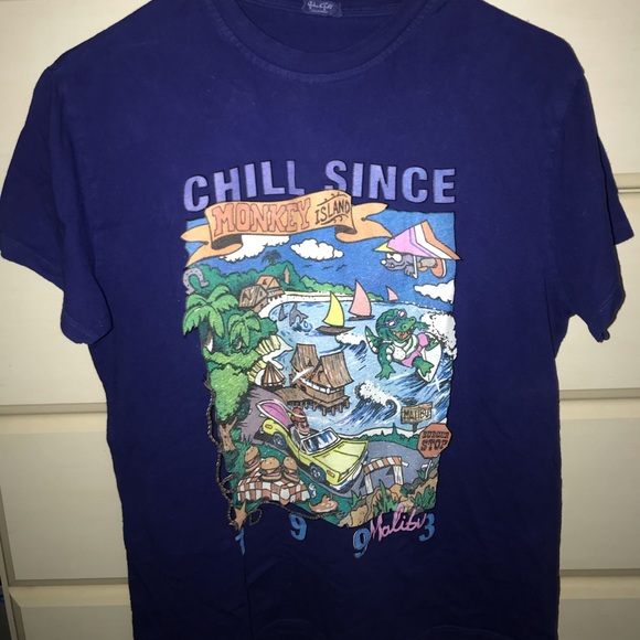 Brandy Melville Tops - Brandy Melville Rare Shirt